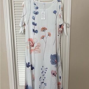 Floral Print White Dress NWT